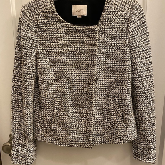 Loft Jacket - Picture 3 of 5